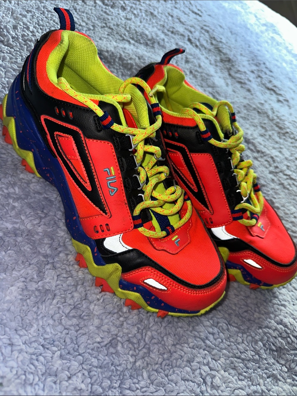 Fila Neon Trail Sneakers - Red, Yellow & Blue